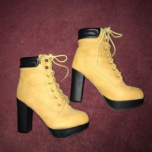 Platform boots